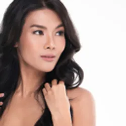 thai woman