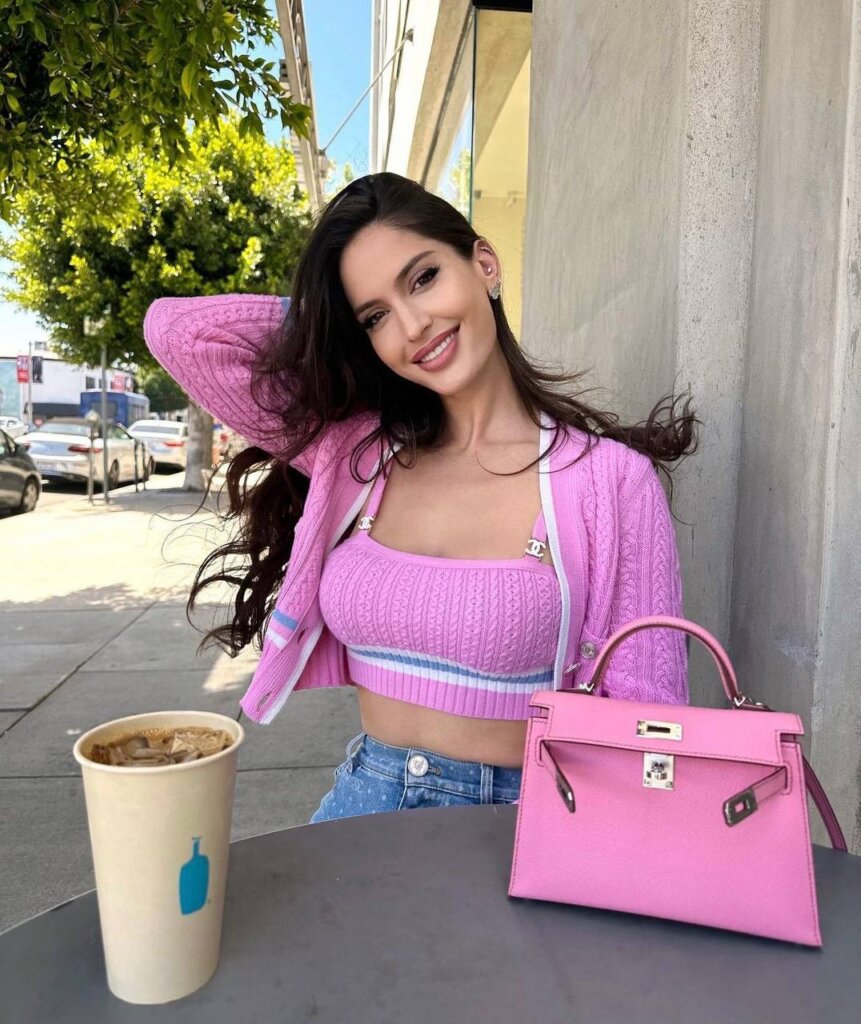 latina ladies