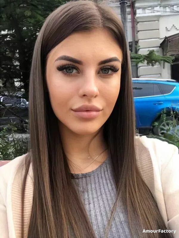 Zhanna Profile image 1